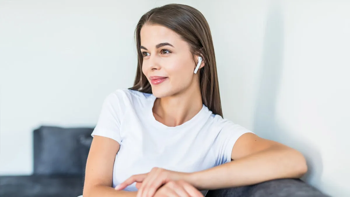 Wearing EarPods For Too Long? Here’s What ENT Doctors Say
