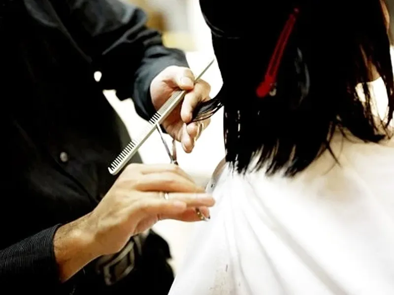 Why Does The Head Itch After A Haircut? Expert Shares Tips To Avoid It