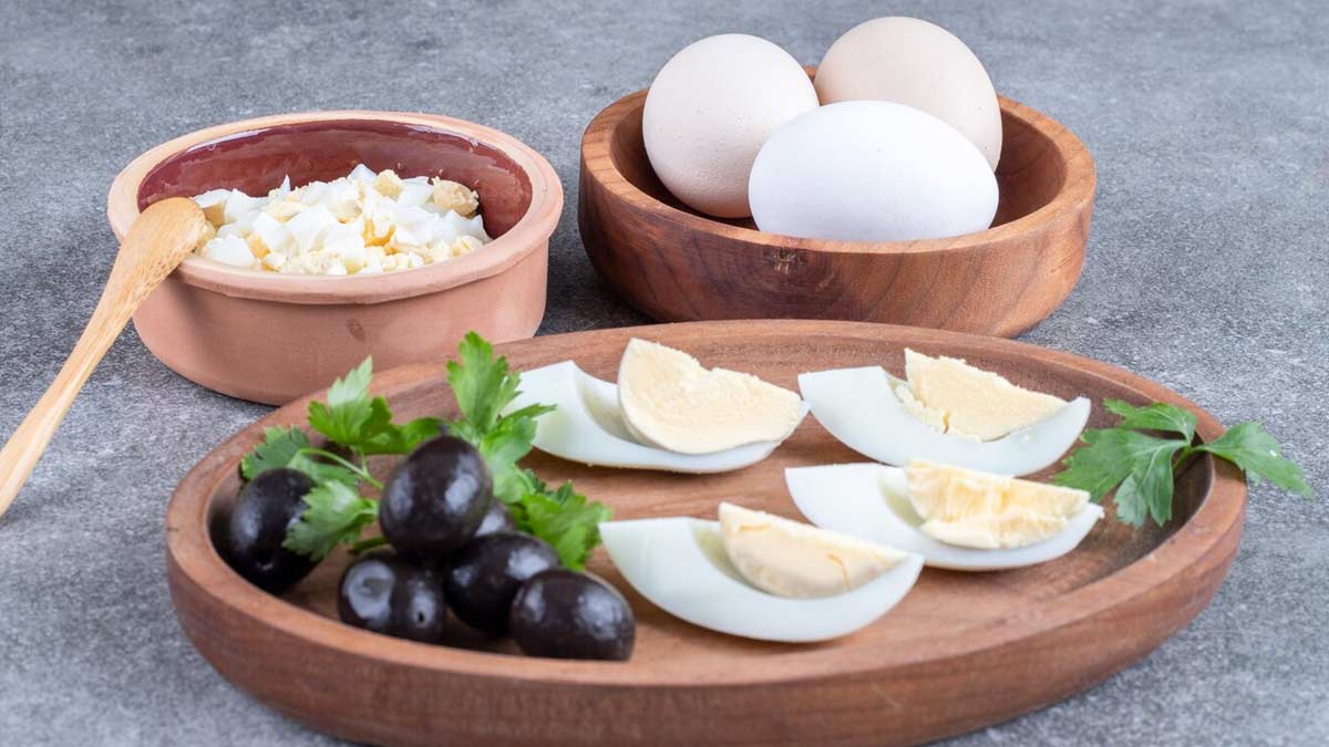 Is Eating 3 Eggs Every Morning Healthy? Here’s What Nutritionist Experts Say