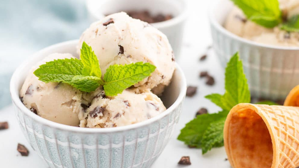 vegan ice cream 3 - 2025-09-15T135235.300