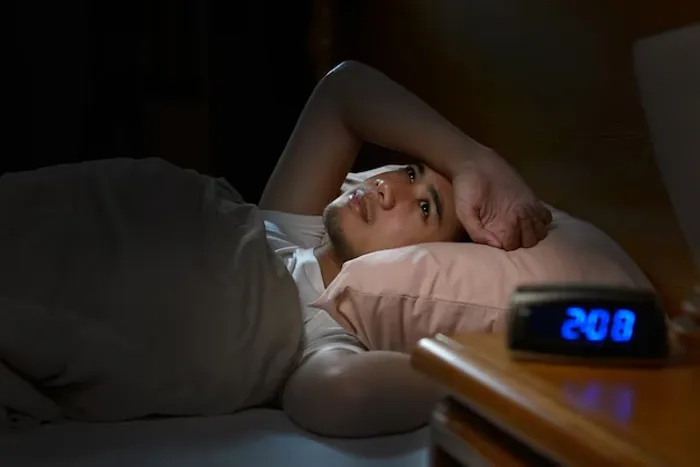 Struggling To Sleep Even When You’re Tired? Here's What You're Doing Wrong