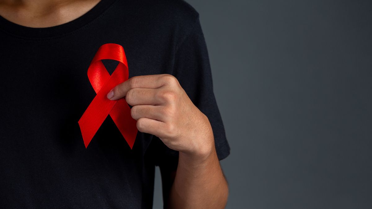 Blood Cancer Awareness Month: Expert Explains Early Signs and Diagnosis