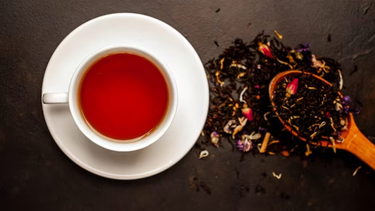 Expert Shares Rooibos Tea Benefits for Metabolism and Fat Loss