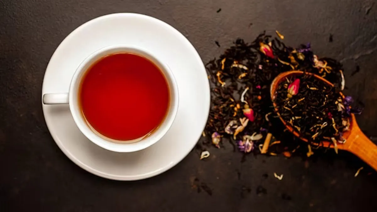 Expert Shares Rooibos Tea Benefits for Metabolism and Fat Loss