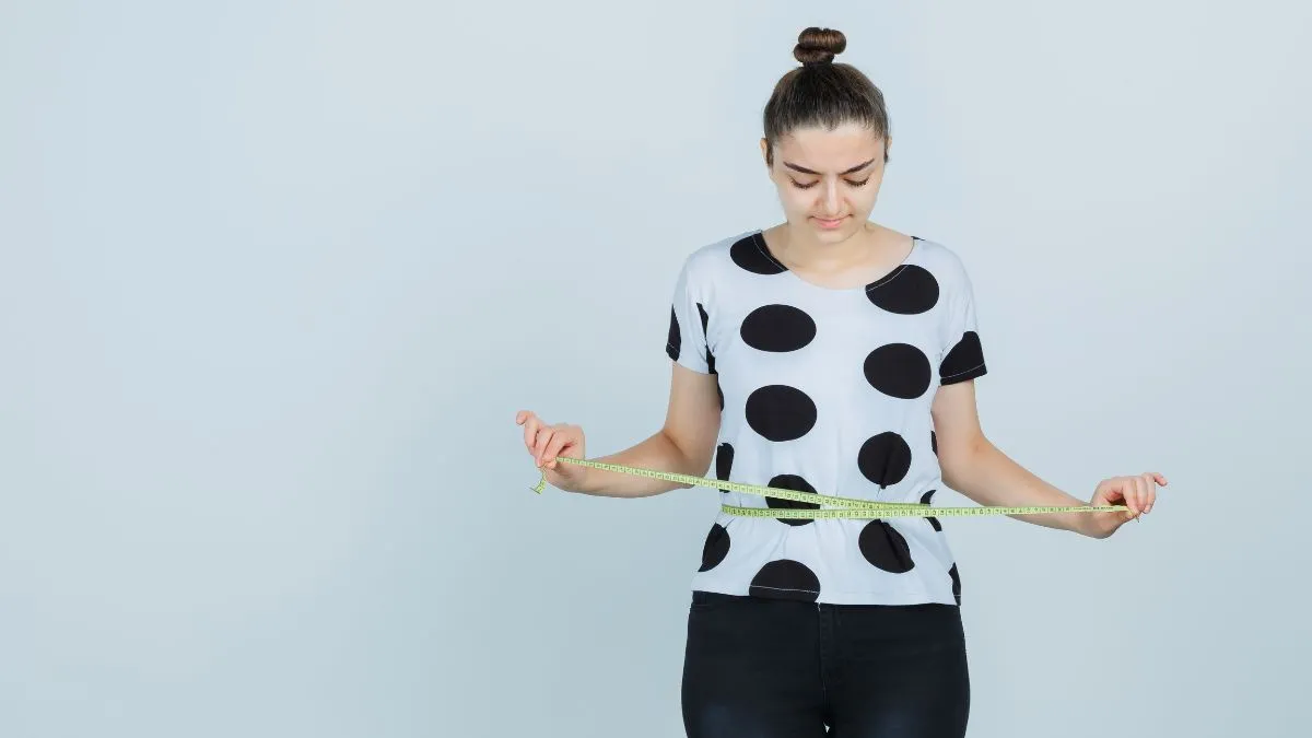 Natural Weight Loss for Busy Lives: Simple Yoga & Naturopathic Tips You Can Do Daily
