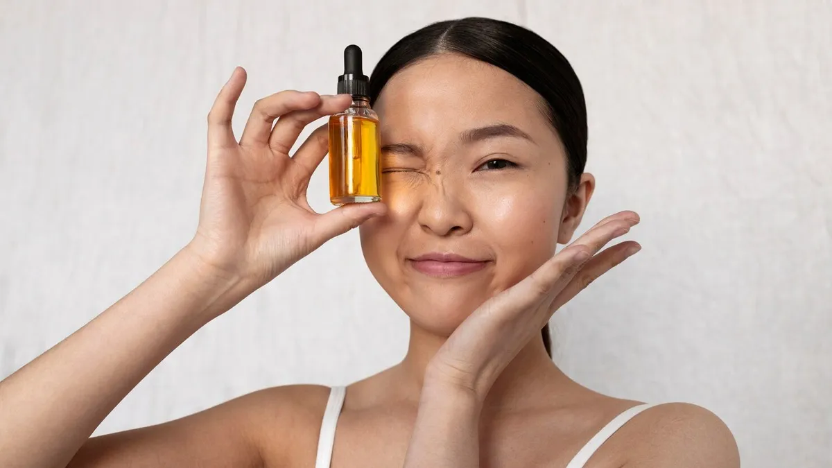 Are You Using ‘Skincare Superhero’ Retinol The Right Way? Expert Decodes