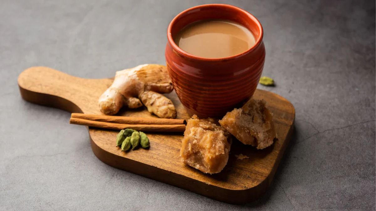 Hot Water with Ginger and Jaggery Hot Water with Ginger and Jaggery