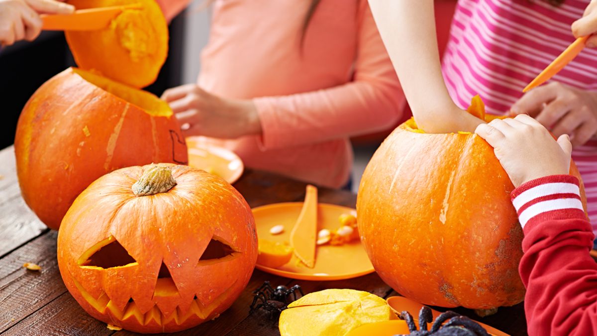 Celebrated Halloween? Turn Your Pumpkins Into a Healthy Treat With These Amazing Seed Benefits