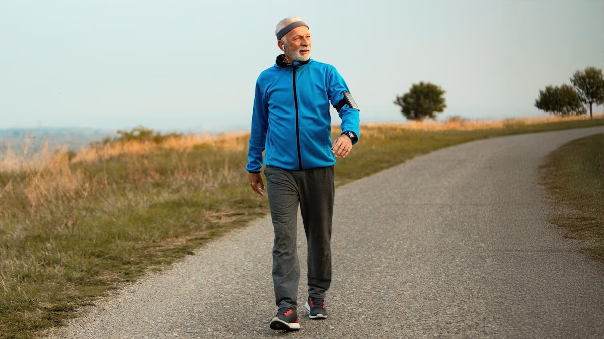 All You Need To Know About the Viral Japanese Interval Walking Trend