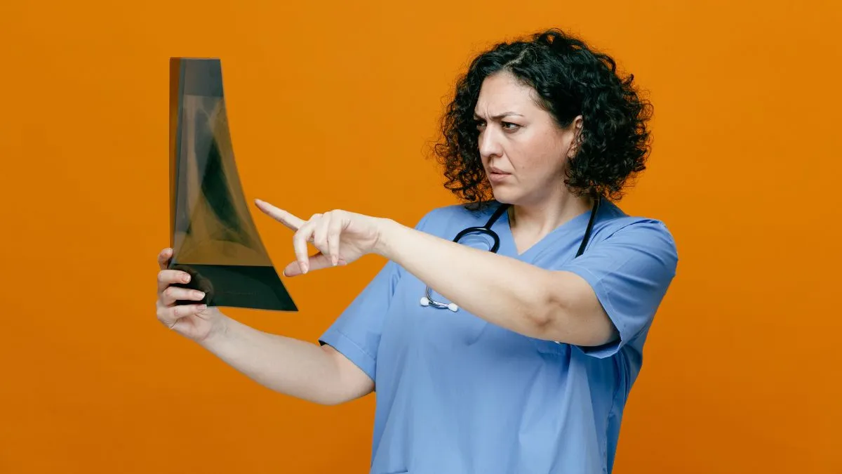 Osteoporosis and Fracture Risk: How Early Intervention Helps