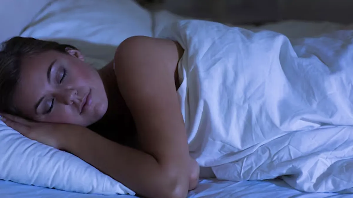How Sleeping in a Dark Room Can Benefit Your Heart Health