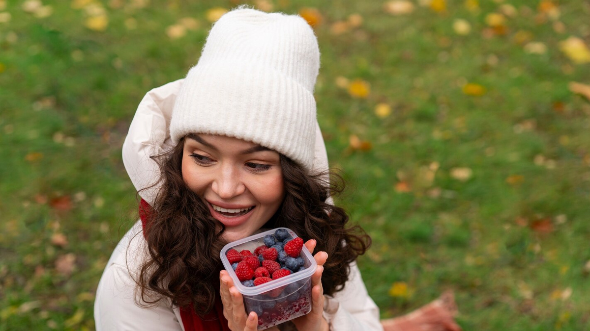 Are Strawberries Good For Cold?