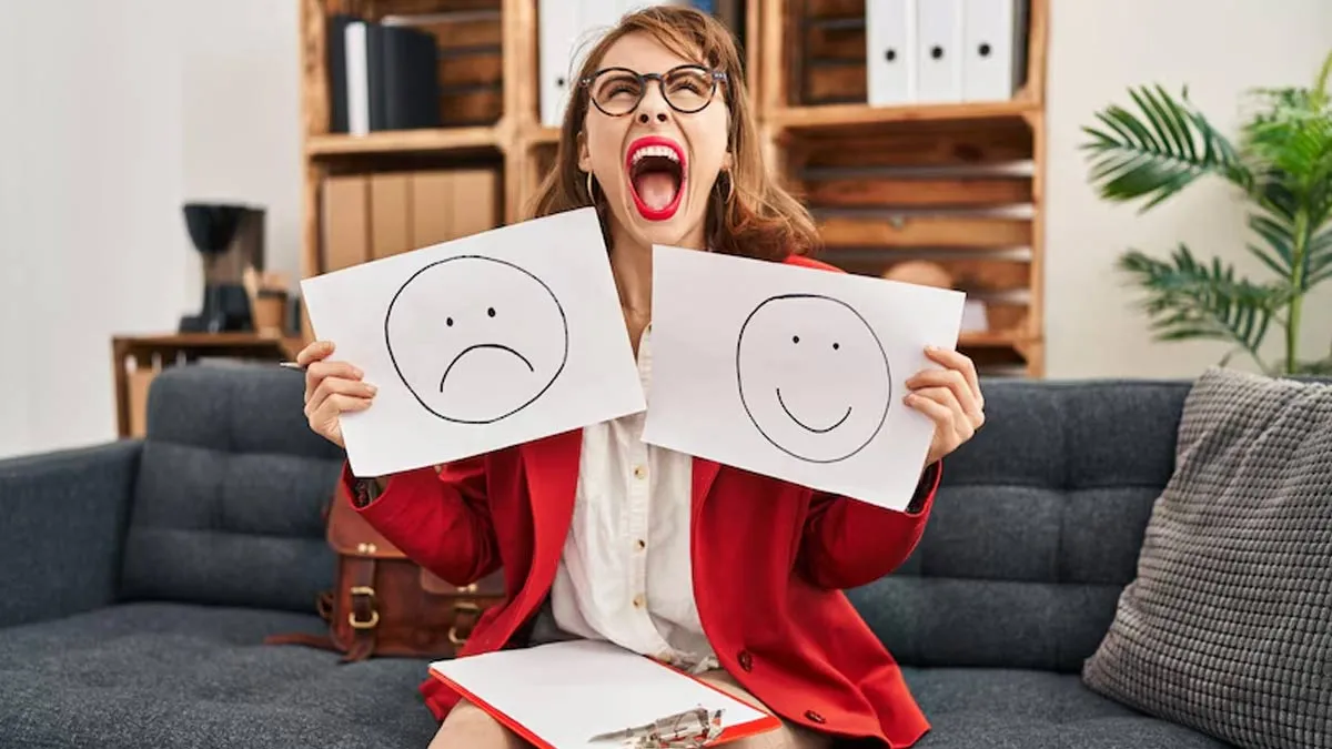 It Might Be Your Girlfriend's Hormones, And Not Her Attitude; Expert Shares How to Differentiate