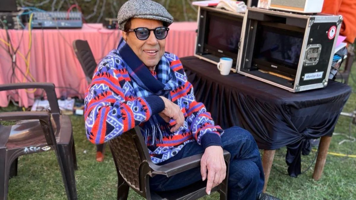 Veteran Actor Dharmendra’s Health Declines, Moved To Ventilator Support After Being Hospitalised - Report