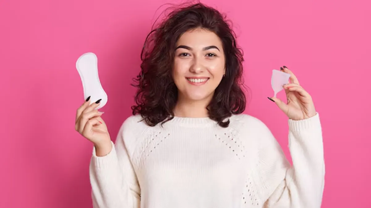 Menstrual Cups Vs Sanitary Napkins: Which One Is Better?