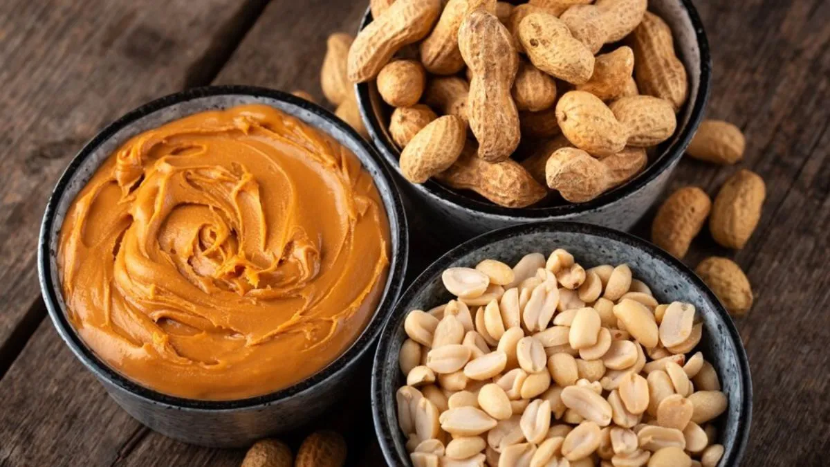 What Happens If You Eat Peanuts Every Evening in Winter? Expert Tells