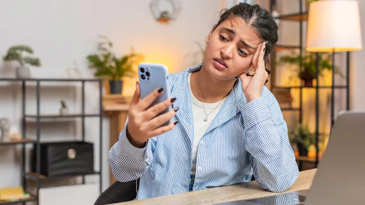 What Is Telephobia And Why It Is On The Rise Among Young Adults