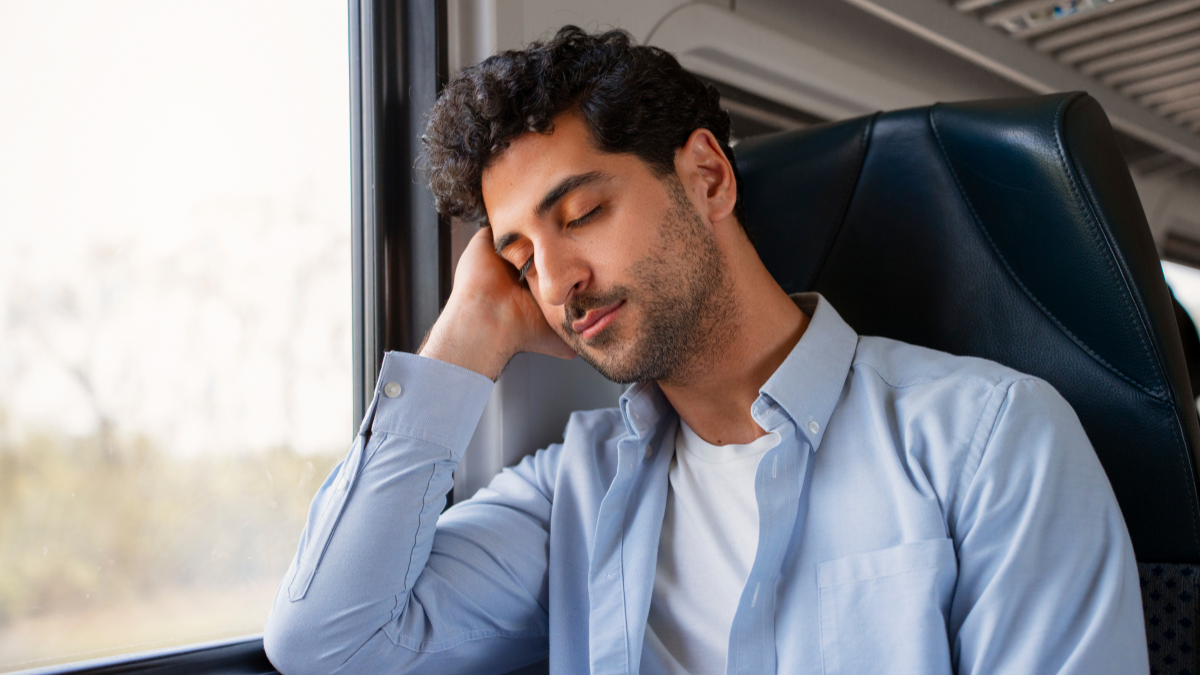 Why Do Some Of Us Feel Extremely Sleepy While Commuting?