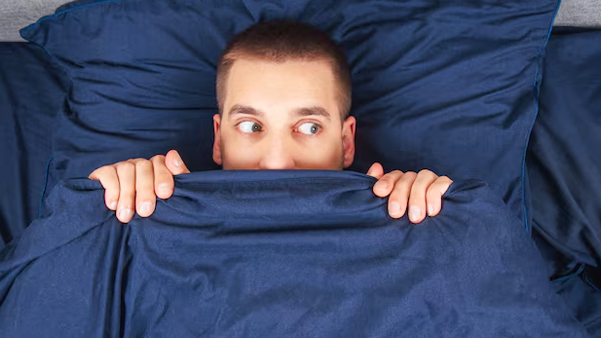 Sleeping With A Blanket Over Your Head In Winter – Is It Safe?