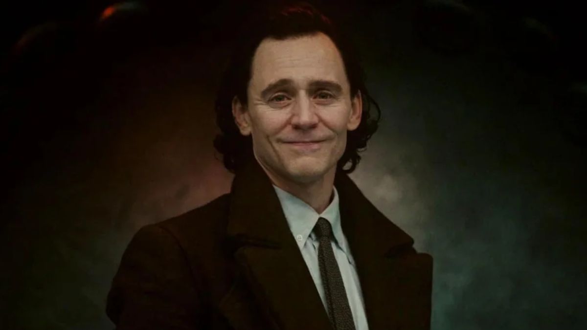 Tom Hiddleston Tom Hiddleston