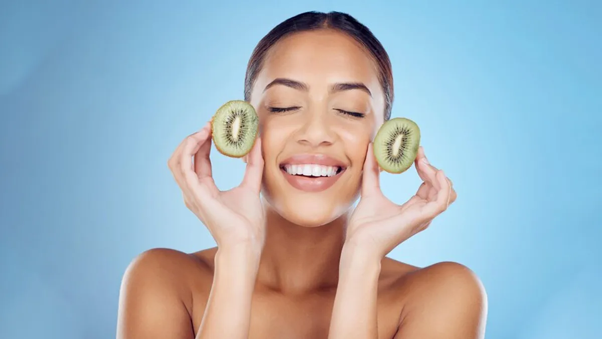 Study Finds Eating Two Kiwis A Day May Improve Skin Health – Expert Explains How