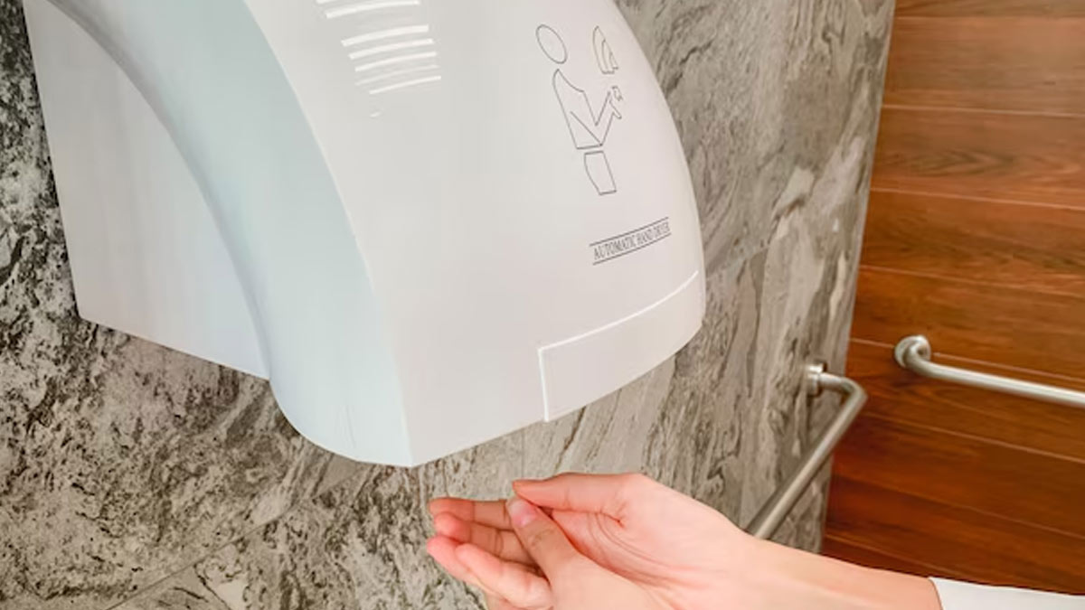 hand dryer 2