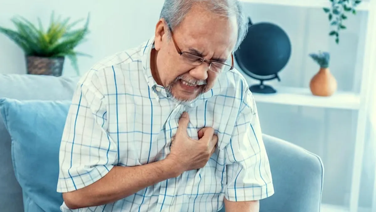 How Does a Heart Attack Happen? A Step-by-Step Breakdown, Causes, Risk ...