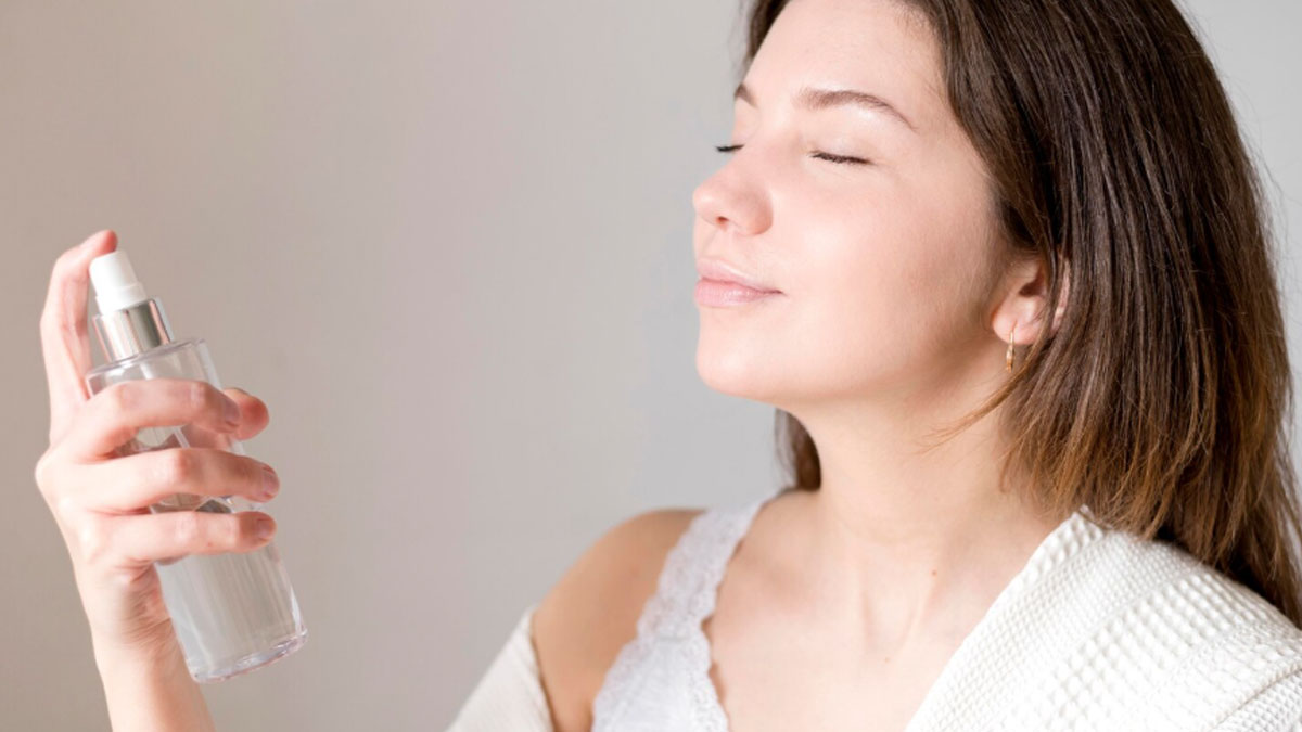 7 DIY Cooling Face Mists You Must Try This Summer | OnlyMyHealth