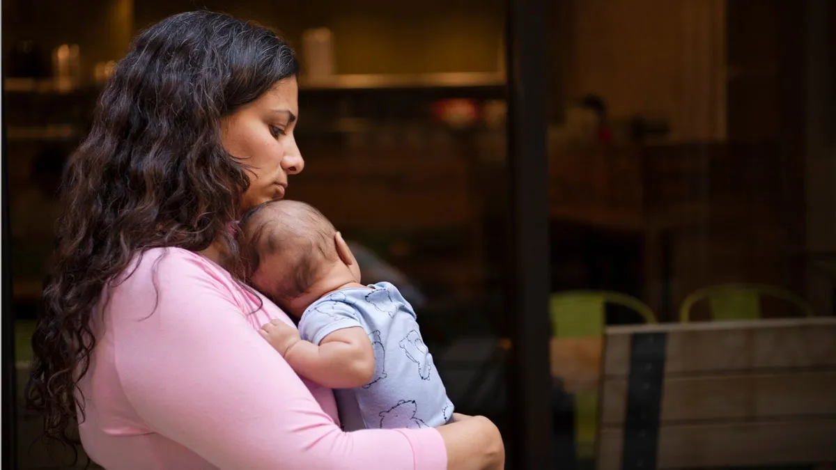 postpartum urine leak 3