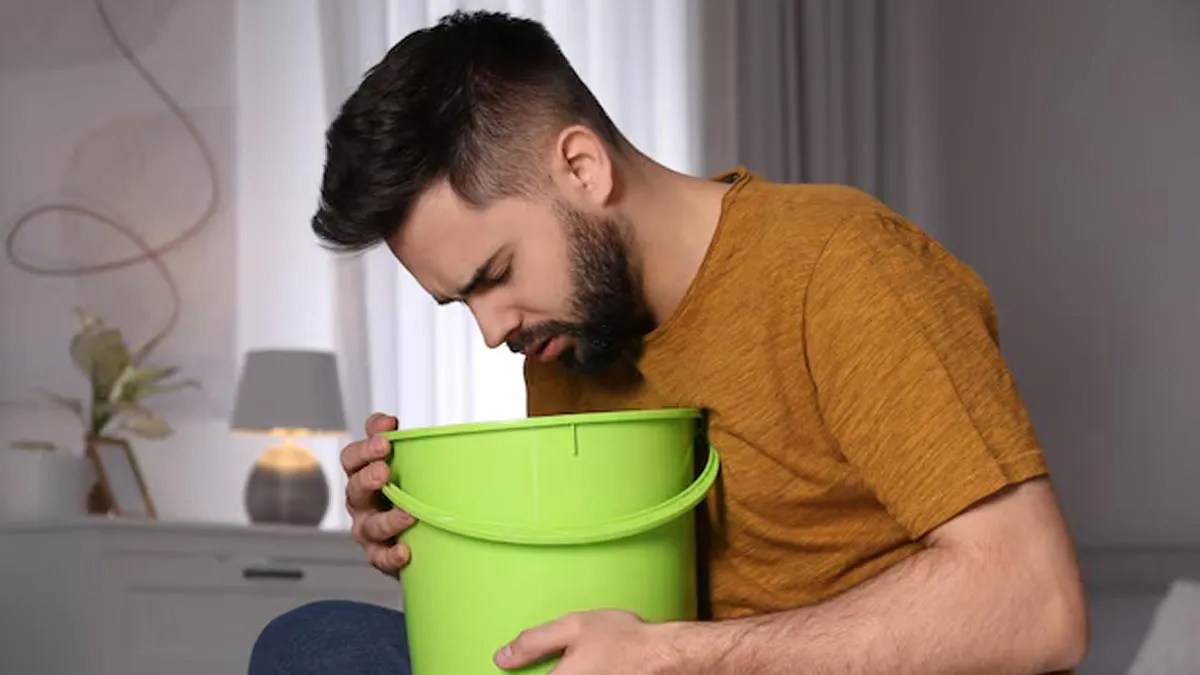 cholera vs food poisoning 1