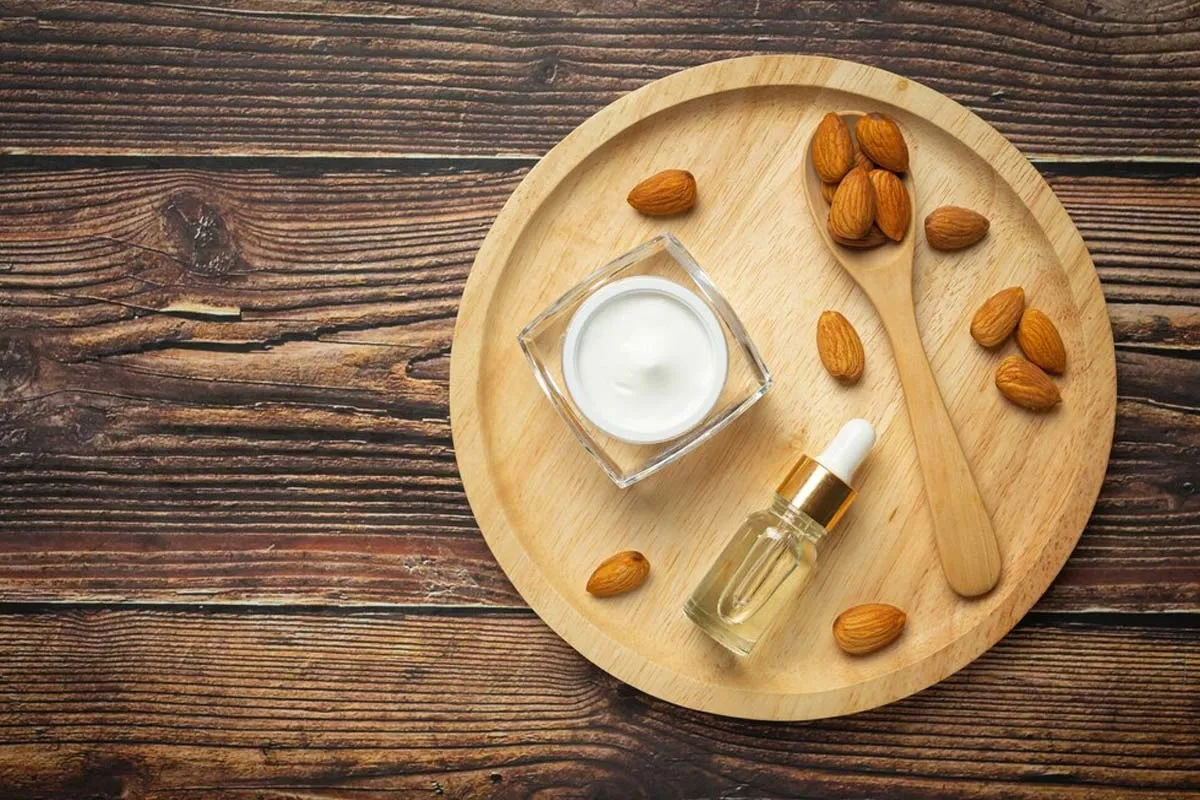 almond oil dark circle 1