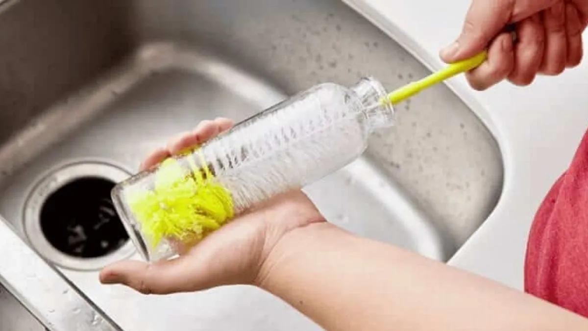 wash water bottle