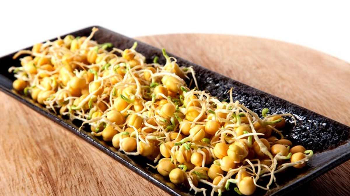 Healthy-breakfast-ideas-for-glowing-skin-in