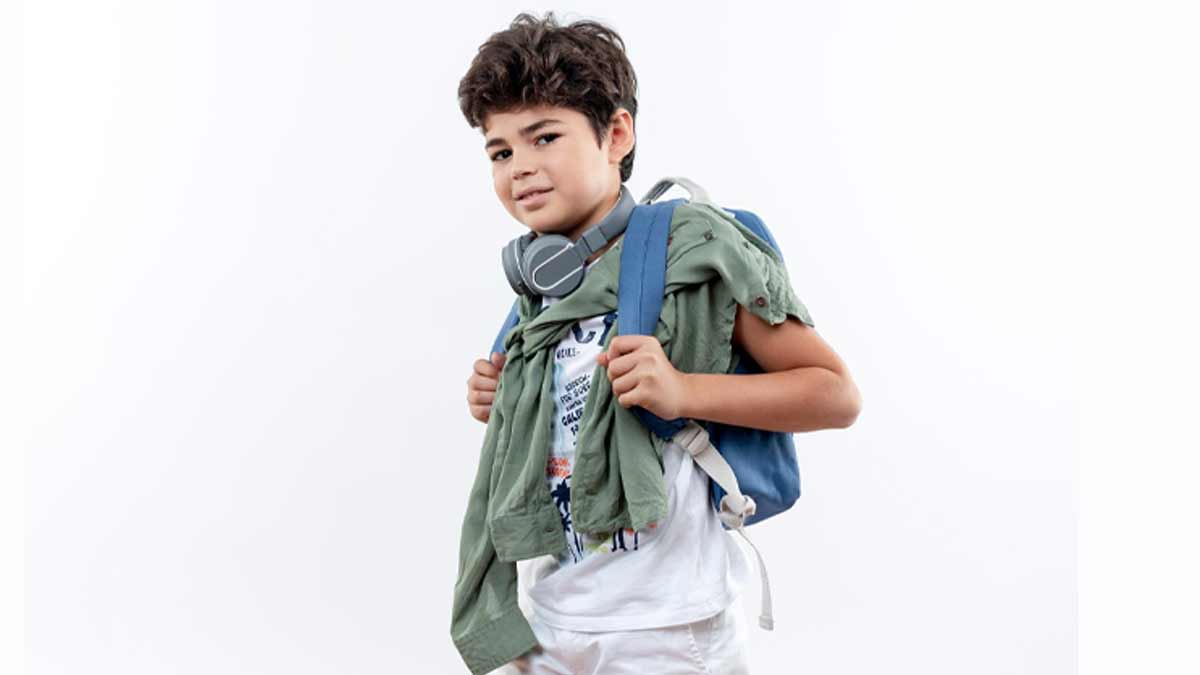 Scoliosis In Children in Hindi heavy-backpacks-increase-risk-of-scoliosis-in-children-in