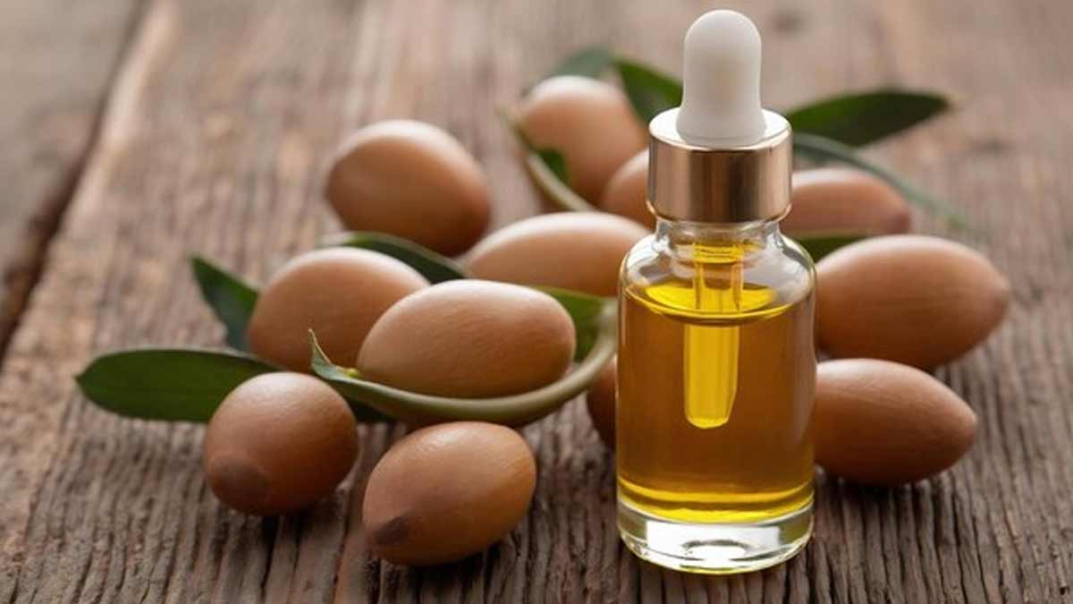 argan-oil-for-lips