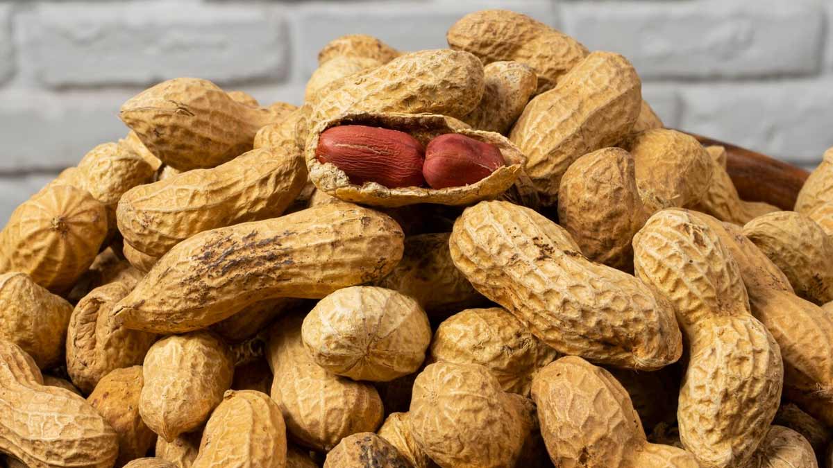 raw-peanuts-benefits
