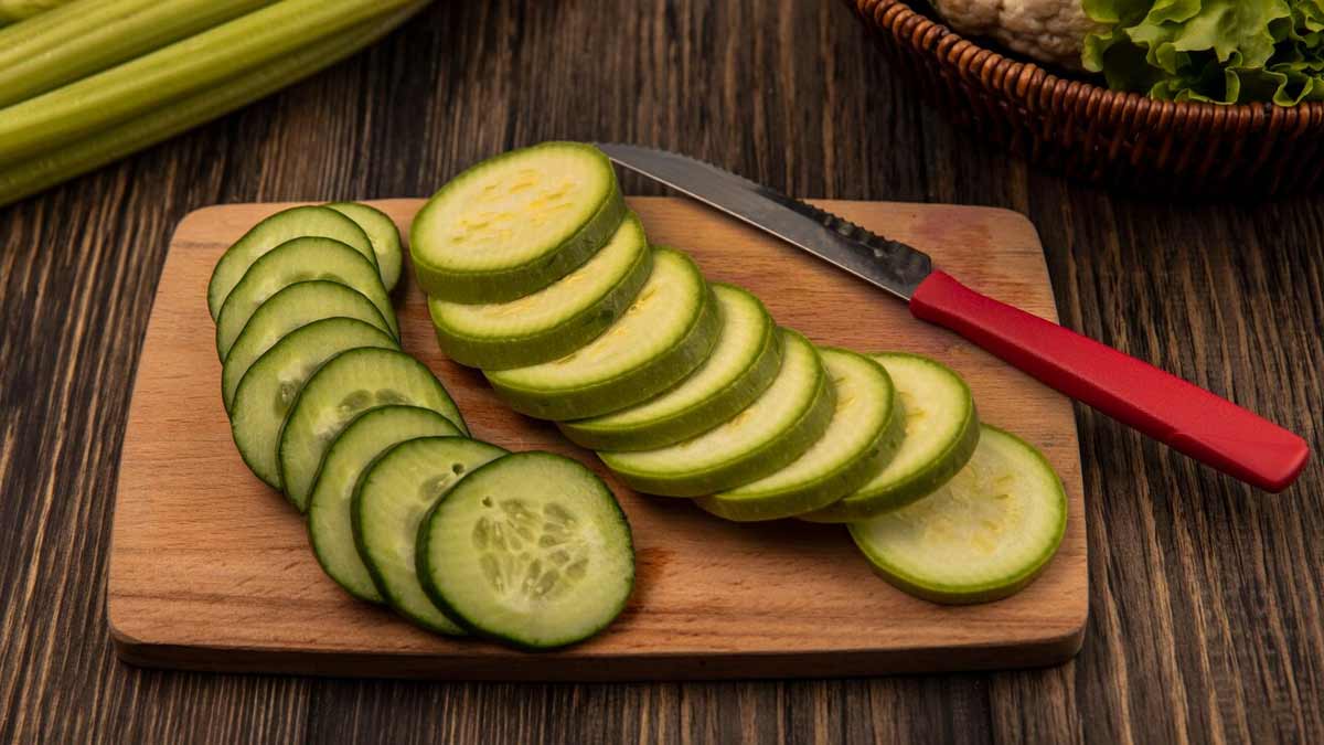 Does-eating-cucumber-in-winter-cause-cold-and-cough-inside
