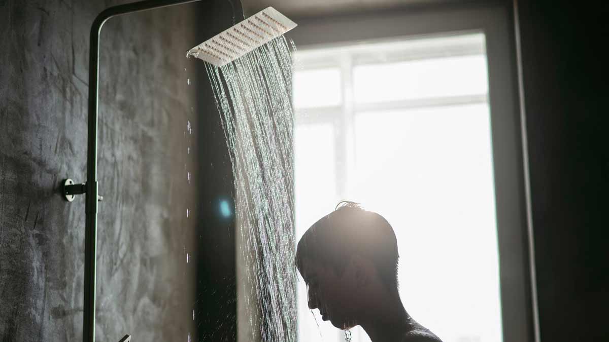 right way of eating food