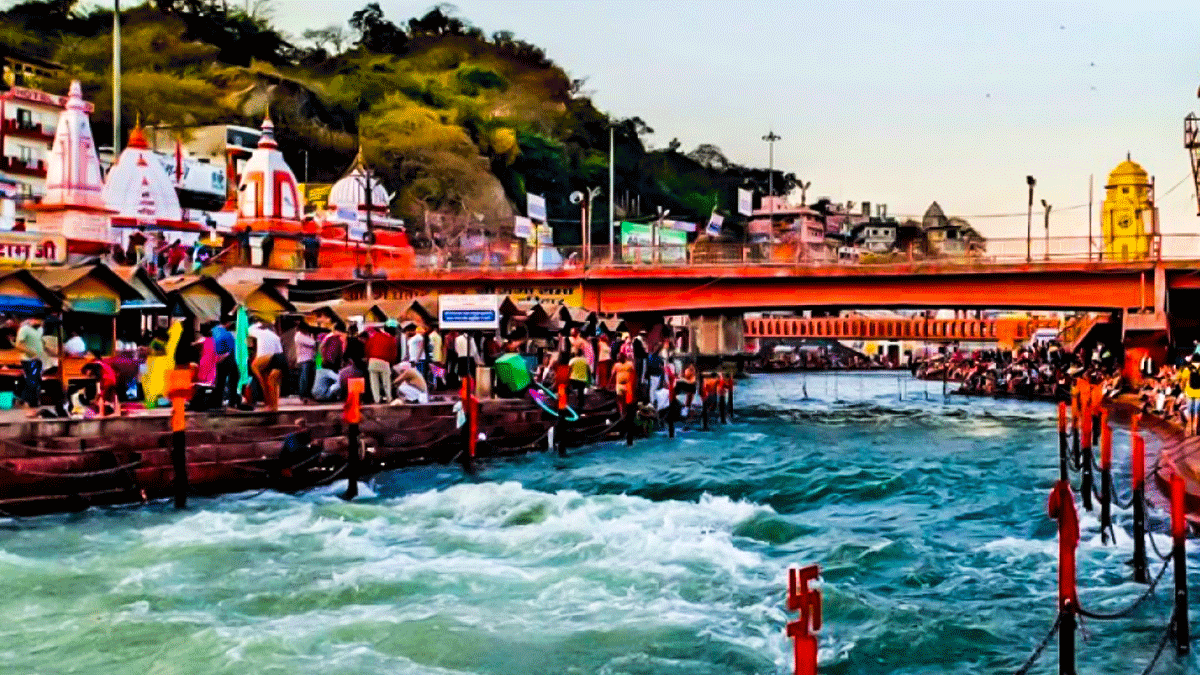 Ganga Water Purity Test: हरिद्वार में गंगा का पानी आचमन योग्य नहीं, रिपोर्ट में दावा, जानें गंदा पानी पीने के क्या नुकसान हो सकते हैं
