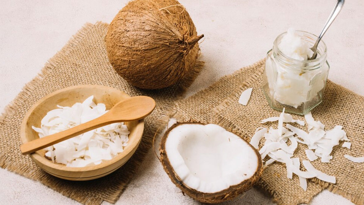 Does coconut oil darken skin