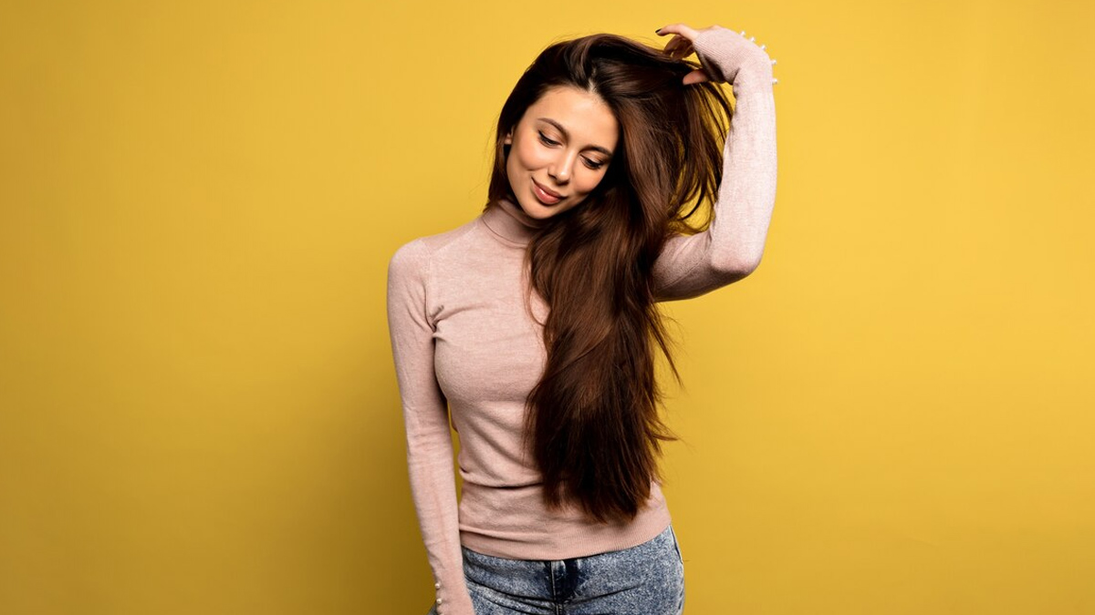 healthy hair  castor-oil-for-hair-inside4