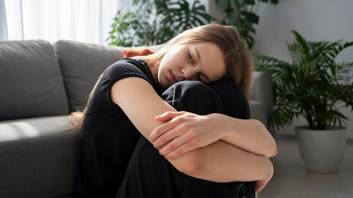 ये 5 लक्षण बताते हैं आपको मेंटल हेल्थ पर ध्यान देने की है जरूरत, जानें इनके बारे में