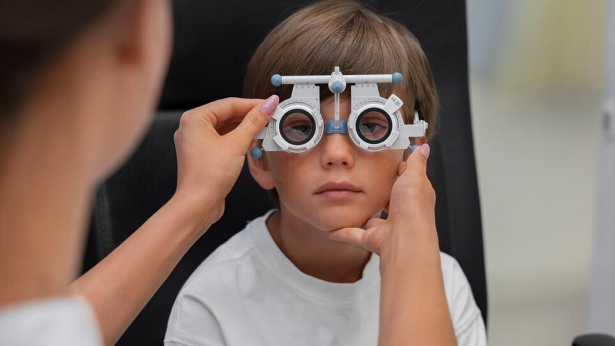 How To Manage Myopia in Kids In Hindi how-to-manage-in-kids-in