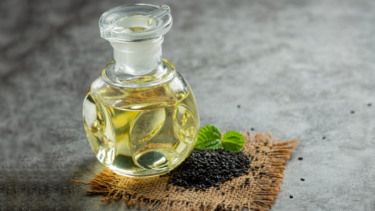 which Oil Darken Skin