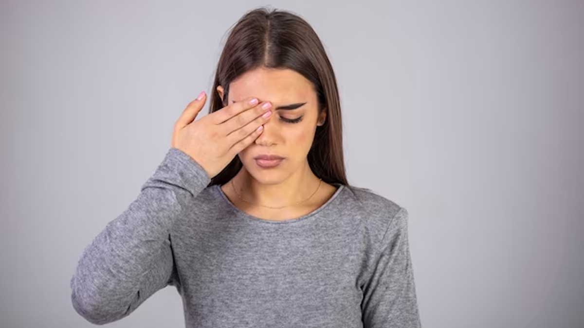 can stress cause eye twitching 01