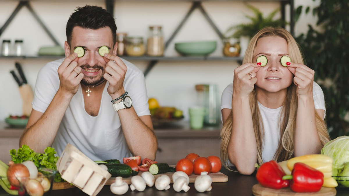 cooked and raw food