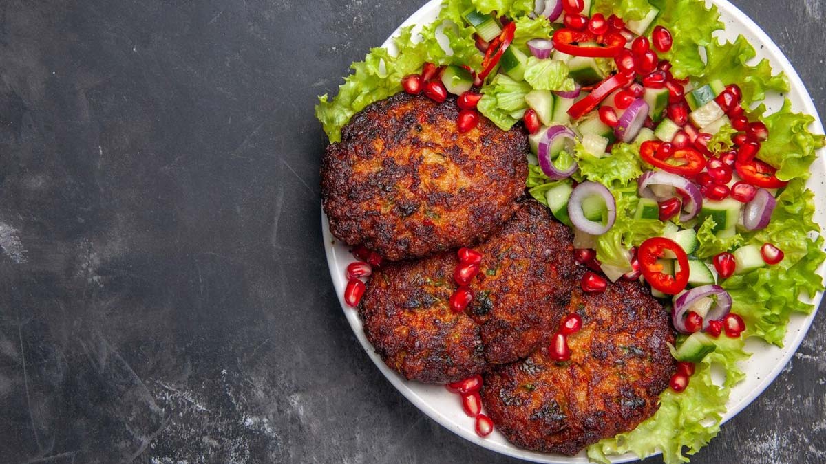 लिवर को डिटॉक्स करने में मदद करेगा लोबिया का फलाफल | Liver Detoxifying Lobia Falafel Recipe and Benefits in Hindi Liver-Detoxifying-Lobia-Falafel-Recipe-inside2