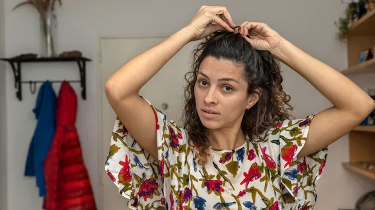 How To Fix Sticky Hair