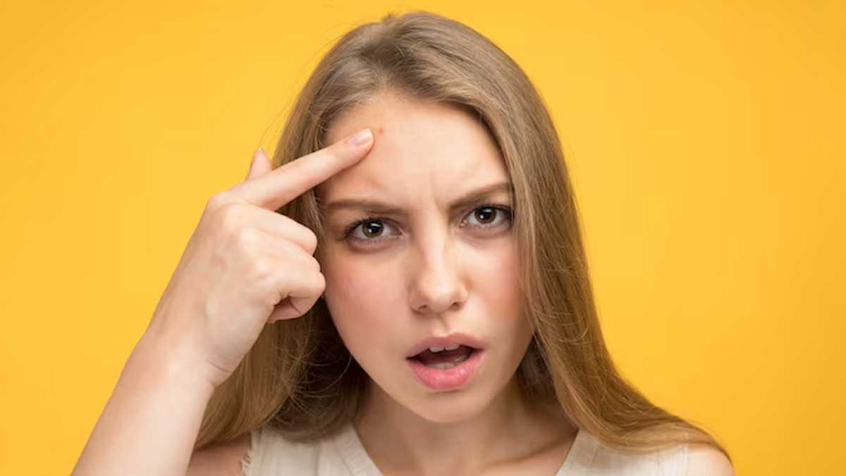 डार्क सर्कल हटाने के लिए मुलेठी का इस्तेमाल कैसे करें | How to use Licorice to Remove Dark Circles in hindi How-to-use-Licorice-to-Remove-Dark-Circles-inside2