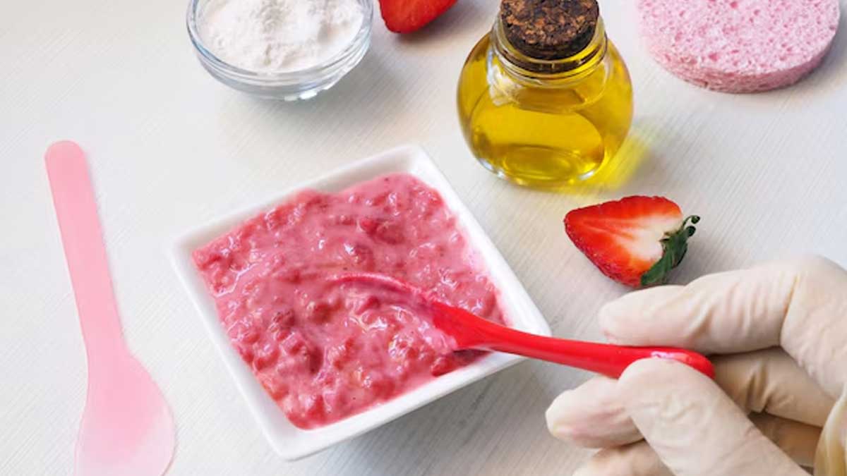 strawberry-for-wrinkles